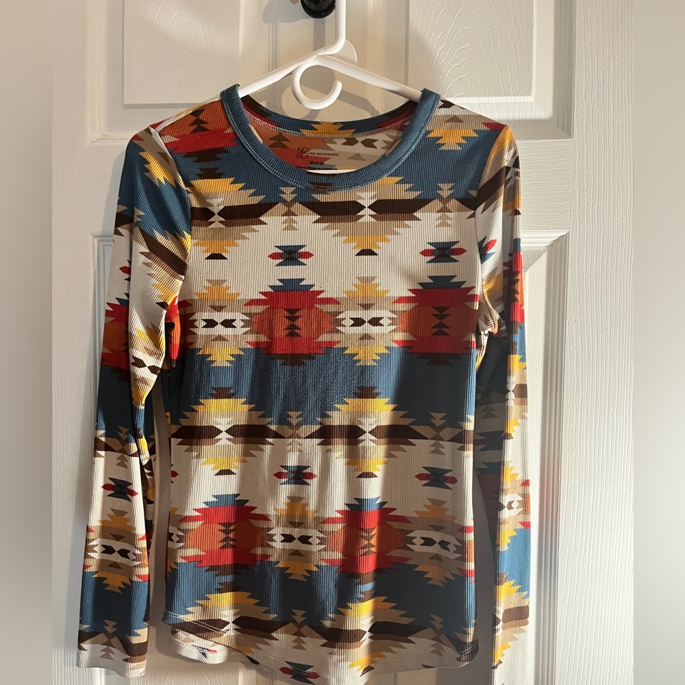No Boundaries Aztec Southwest Print Long Sleeve Top Women’s Medium Boho Western